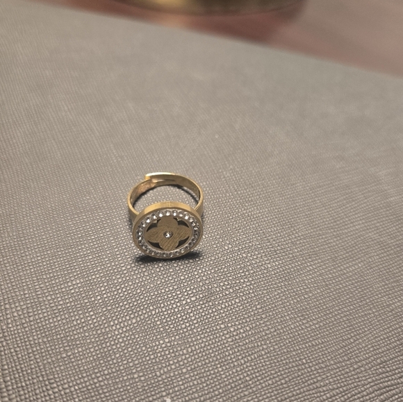 18kgp Fashion adjustable ring - Picture 2 of 5